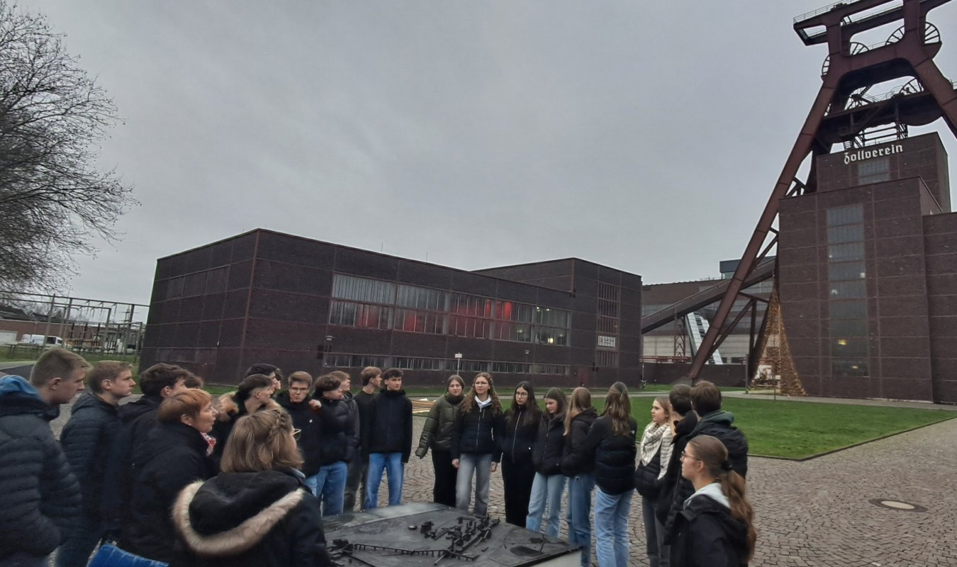 2025 12 08 Ruhrexkurs1